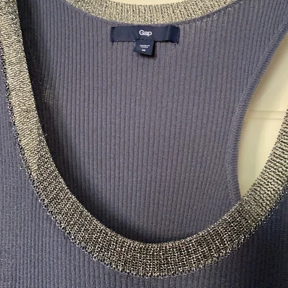 Grey tank with silver metallic around neckline by GAP - Picture 5 of 5
